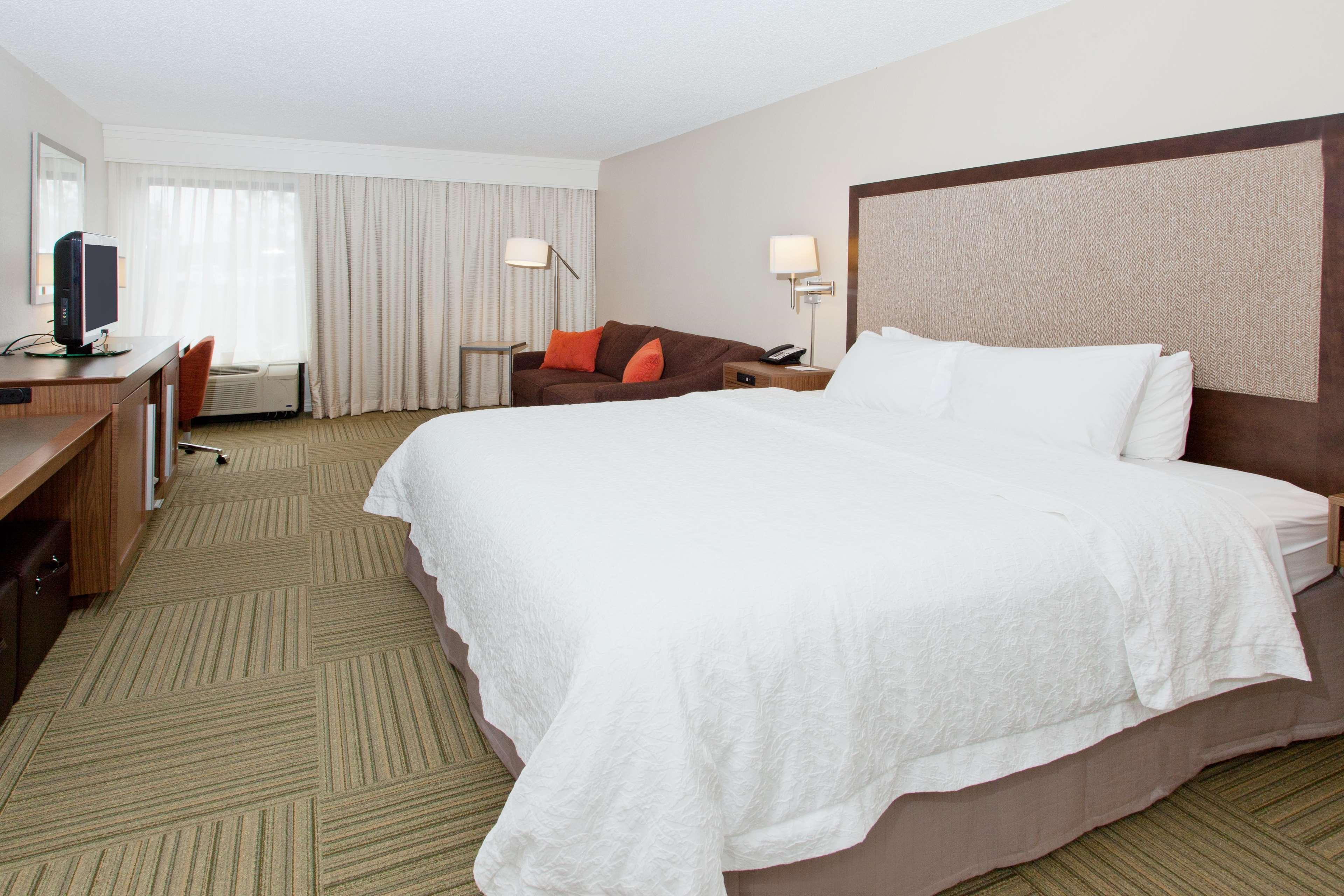 Hampton Inn Бремен Экстерьер фото