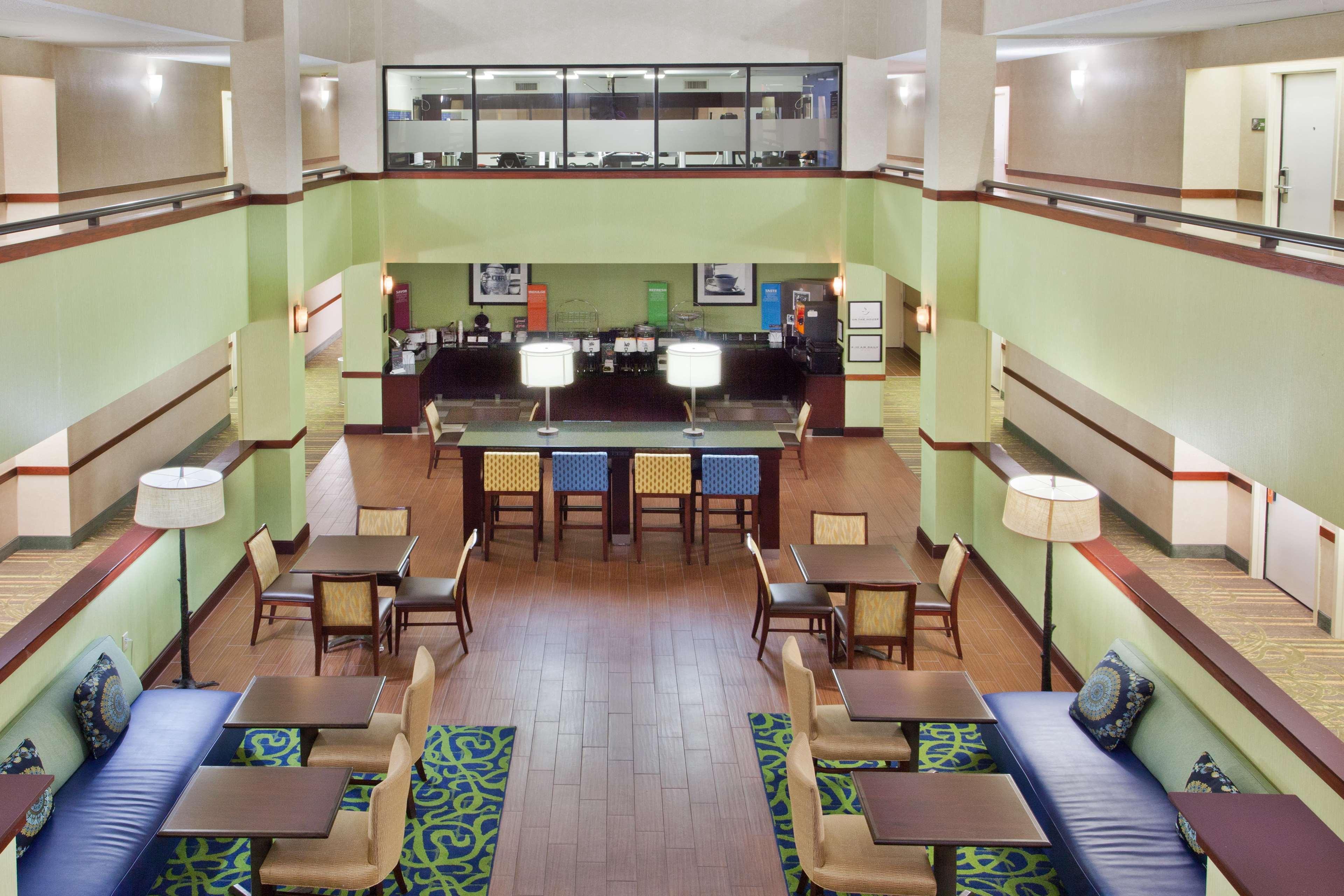 Hampton Inn Бремен Экстерьер фото