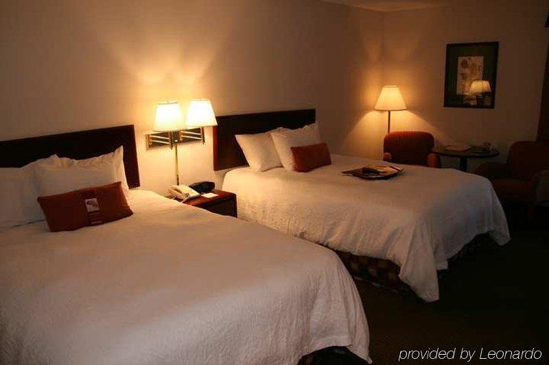 Hampton Inn Бремен Номер фото